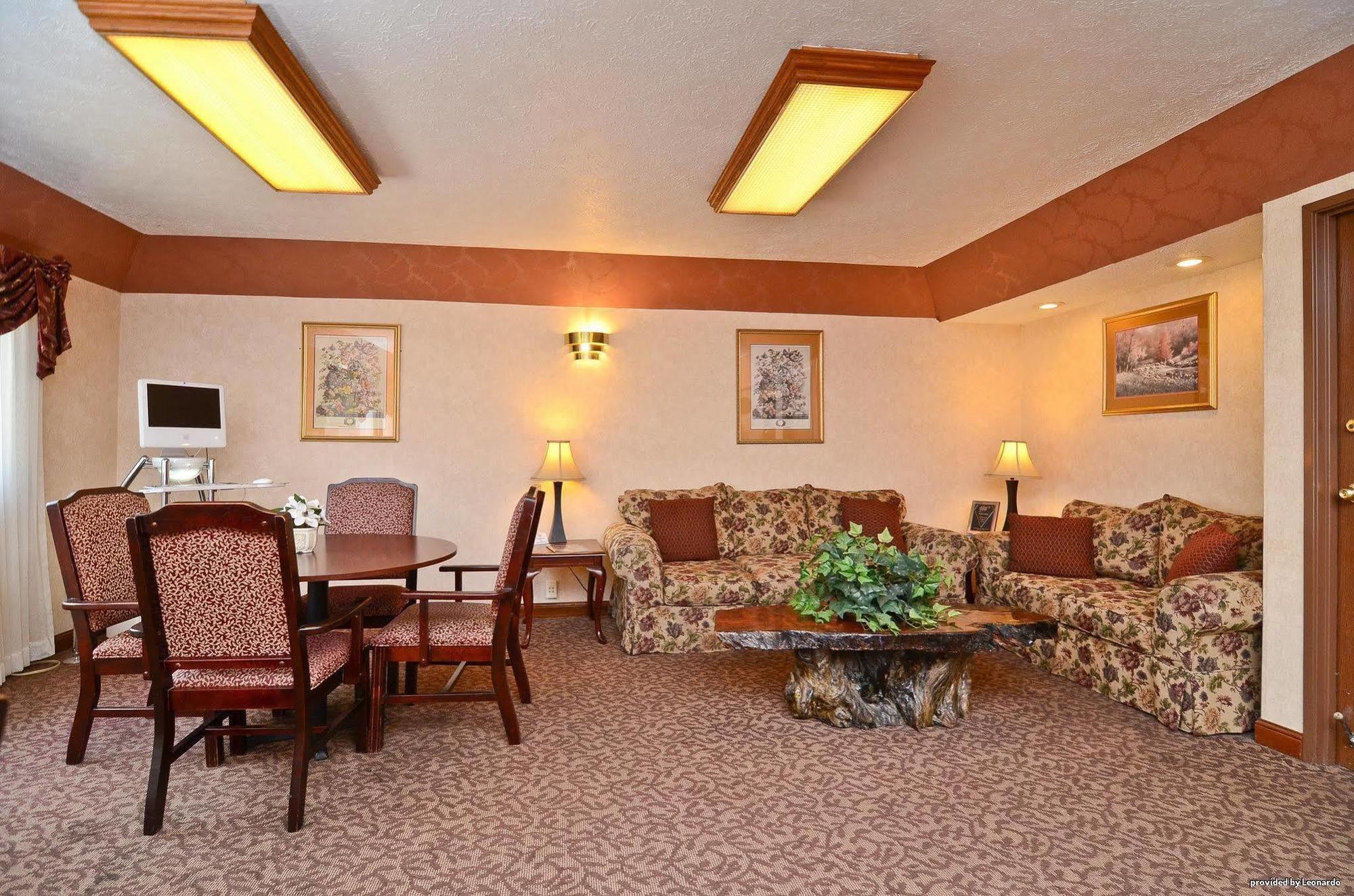Baymont By Wyndham Danville Il Extérieur photo